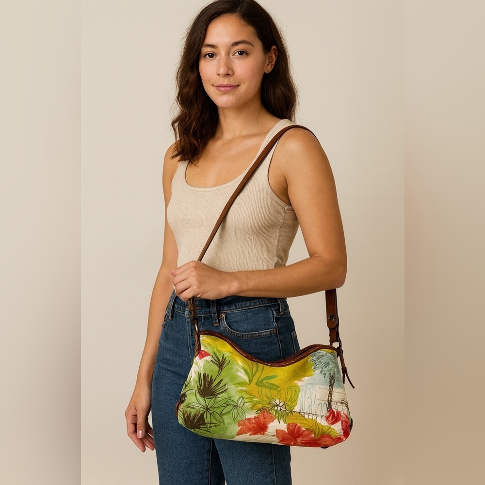 👜 Fossil Tropical Canvas Shoulder Bag 🌴 Floral Print with Brown Leather Trim